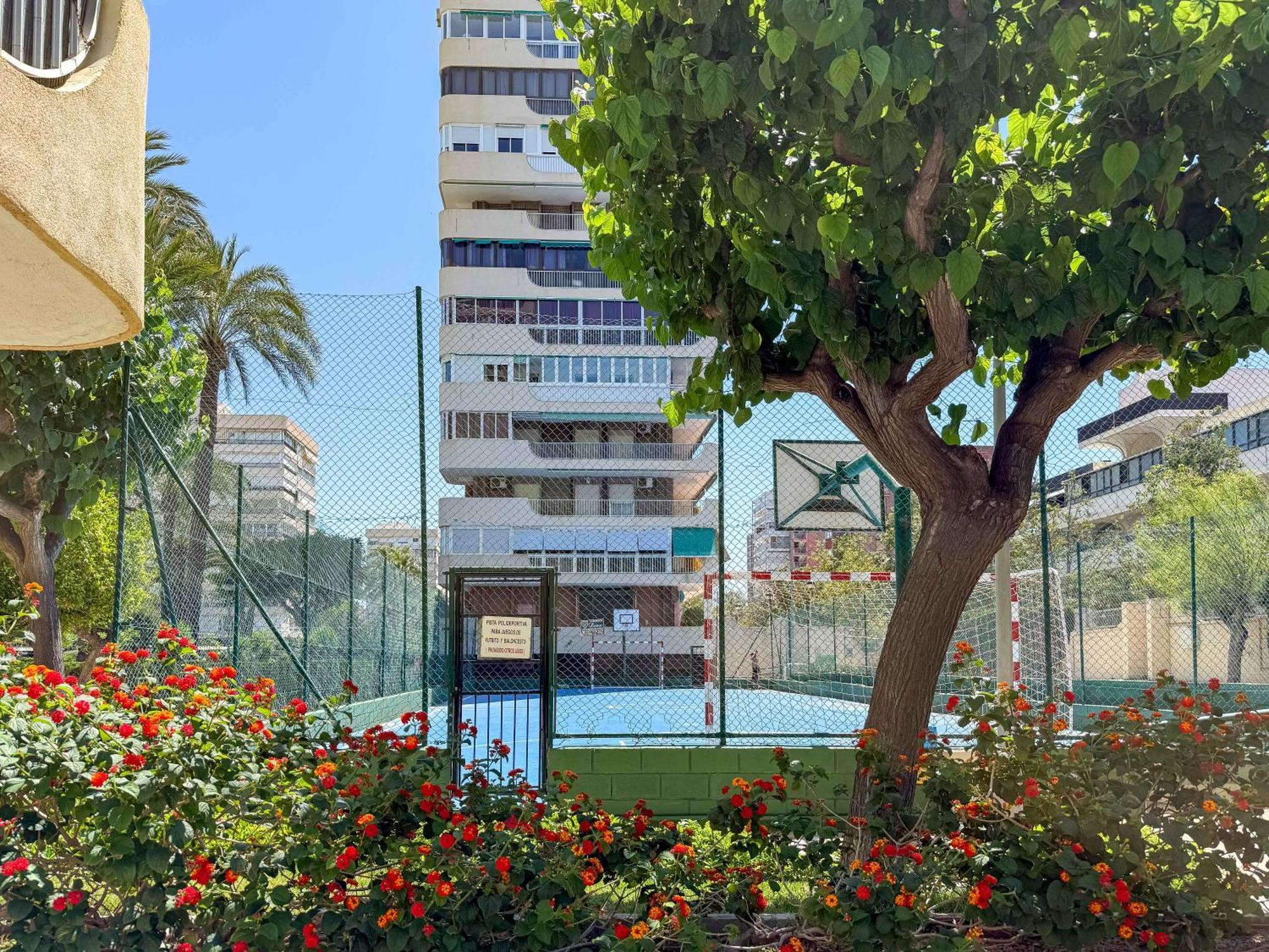 Encantador Y Coqueto Loft A 8 Min. De La Playa. Alicante Ngoại thất bức ảnh